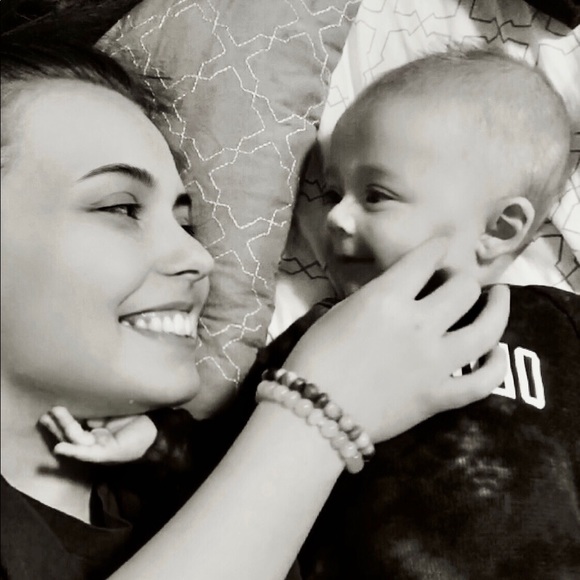 Comment “HELLO” and I’ll follow you! 🍒 - Picture 15 of 16